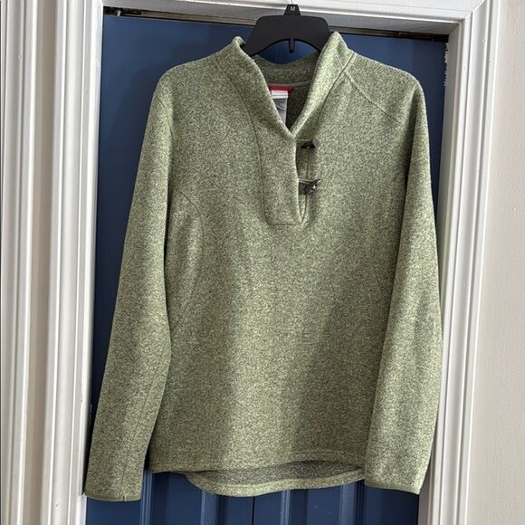 The North Face Sweaters - The North Face Green Knit Pullover Sweater With toggle Buttons Size L